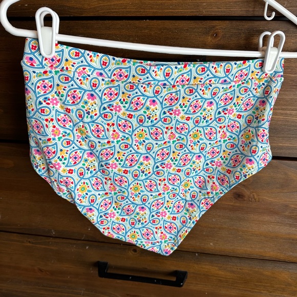 Boden Colorful Patterned Bikini - Picture 4 of 8